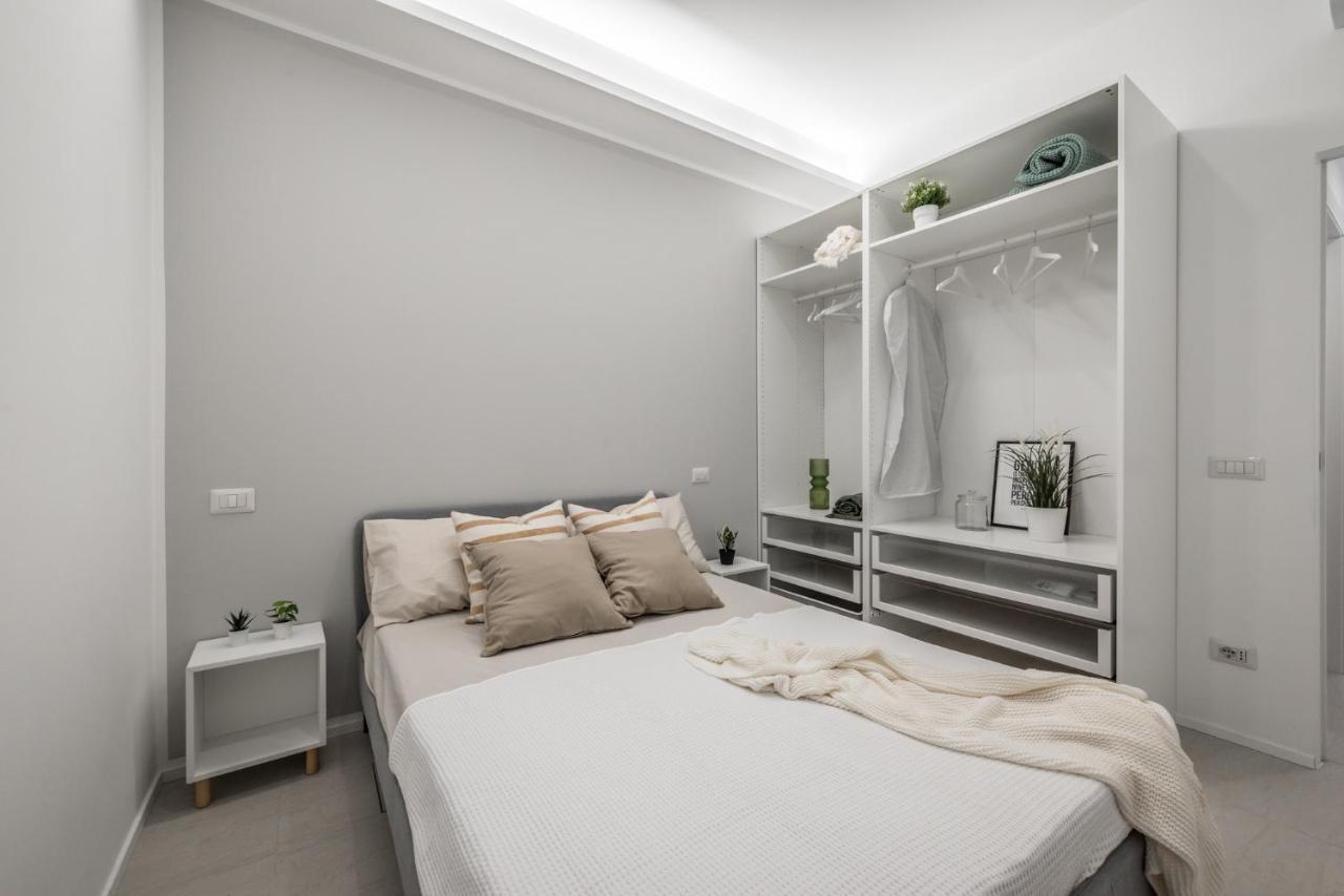 Jj6 Loreto-Duomo - Esclusive - Chic - Luxury มิลาน ภายนอก รูปภาพ